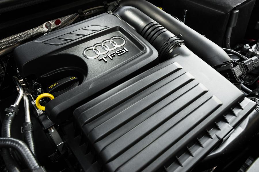 Моторный отсек Audi A3 Sedan 1.4 TFSI Flex (8V) 2015 года  (LA) (фото 17 из 23)